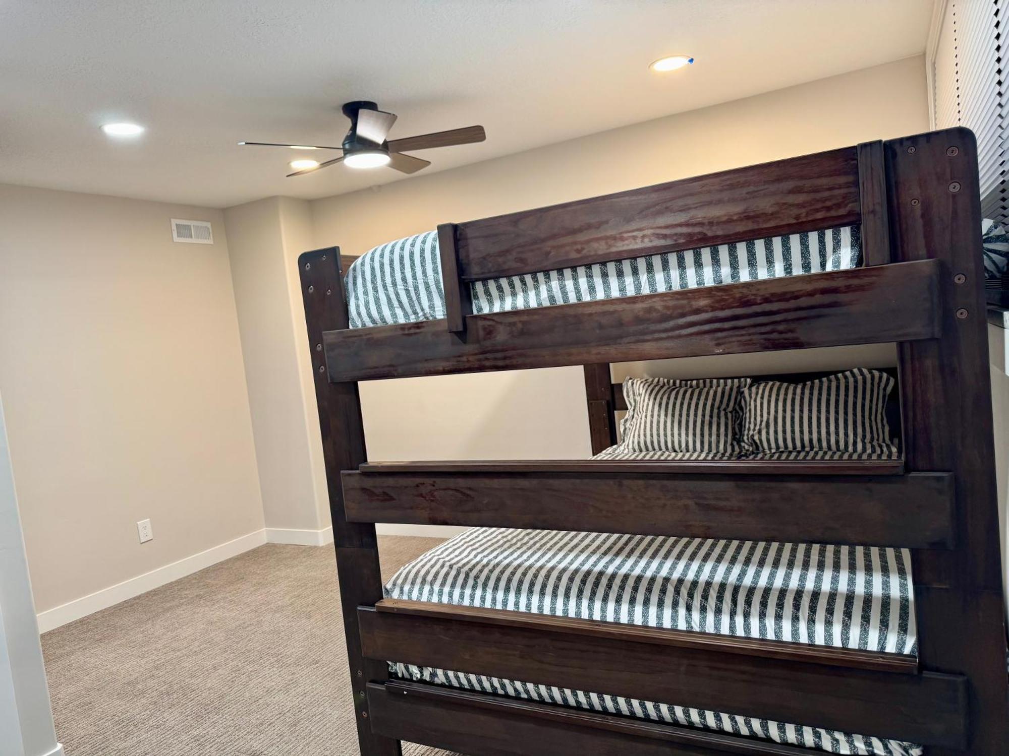 Family Friendly Condo - Парк-Сити Экстерьер фото